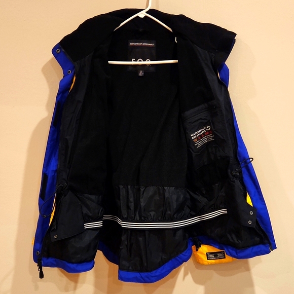 Jacket - Picture 6 of 8